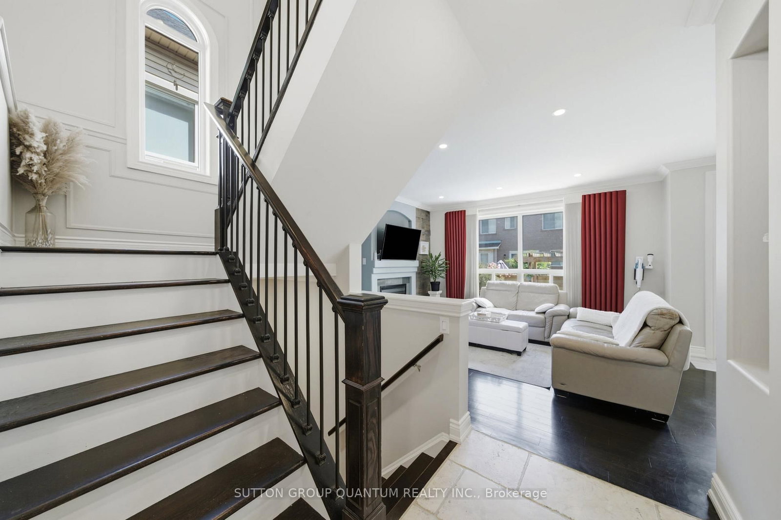 2345 Joshua Drive • Burlington, ON photo 6