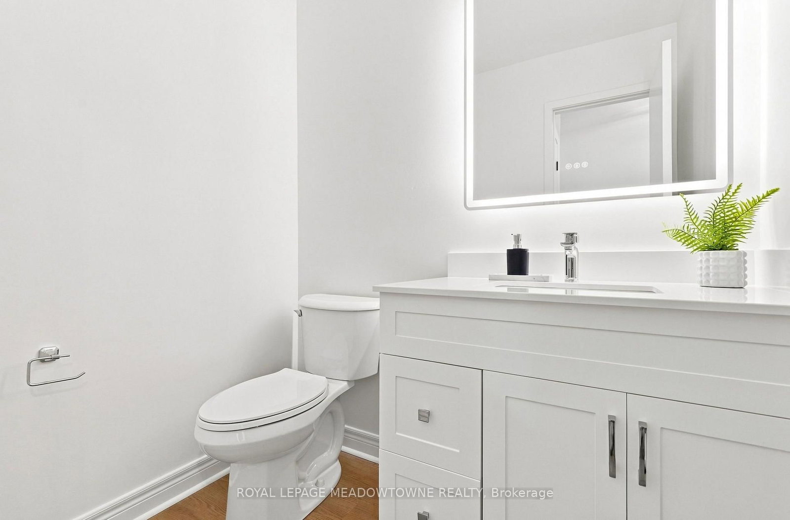 20 Mineola Road • #17 • Mississauga, ON photo 23