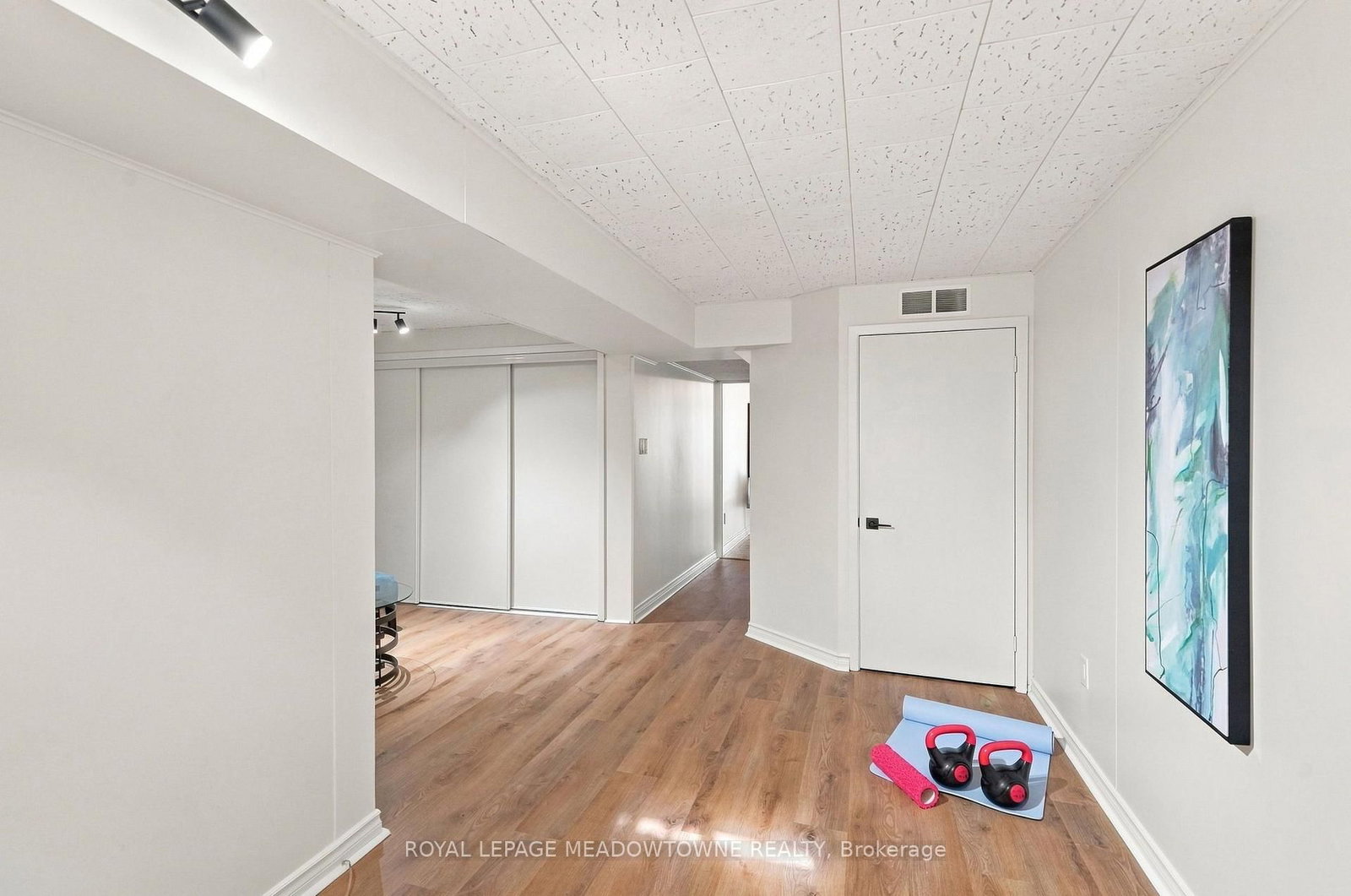 20 Mineola Road • #17 • Mississauga, ON photo 44