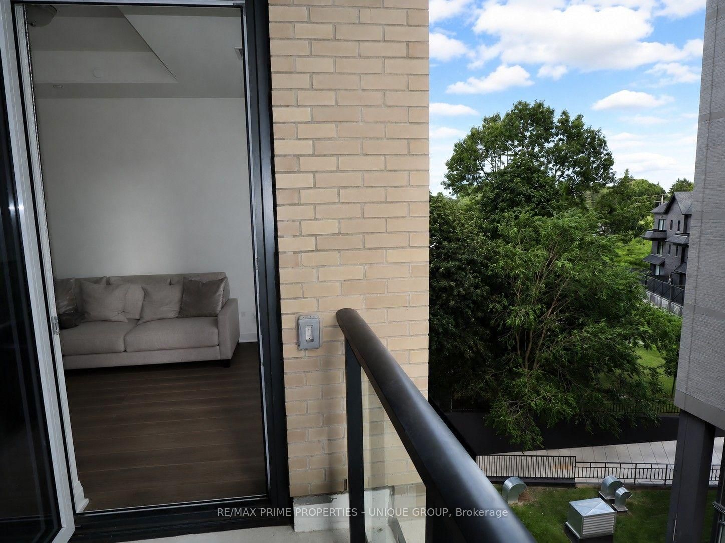 293 The Kingsway • #412 • Toronto, ON photo 21