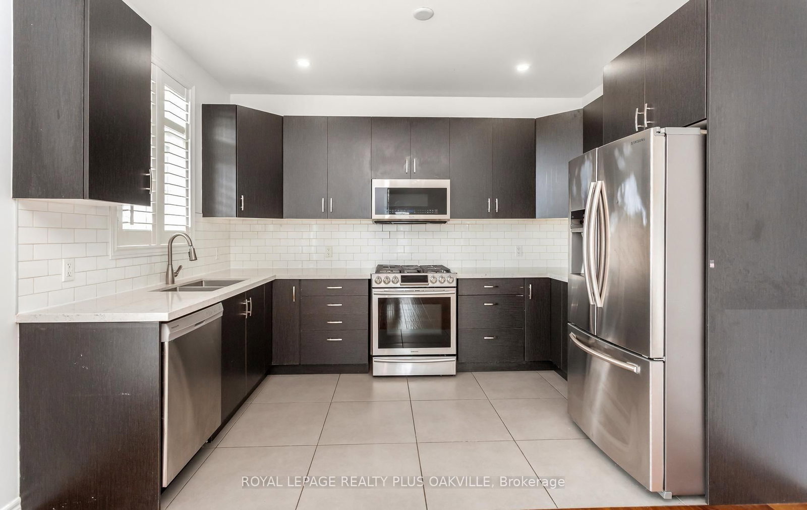 2386 Natasha Circle • Oakville, ON photo 12