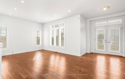 2386 Natasha Circle • Oakville, ON photo 9