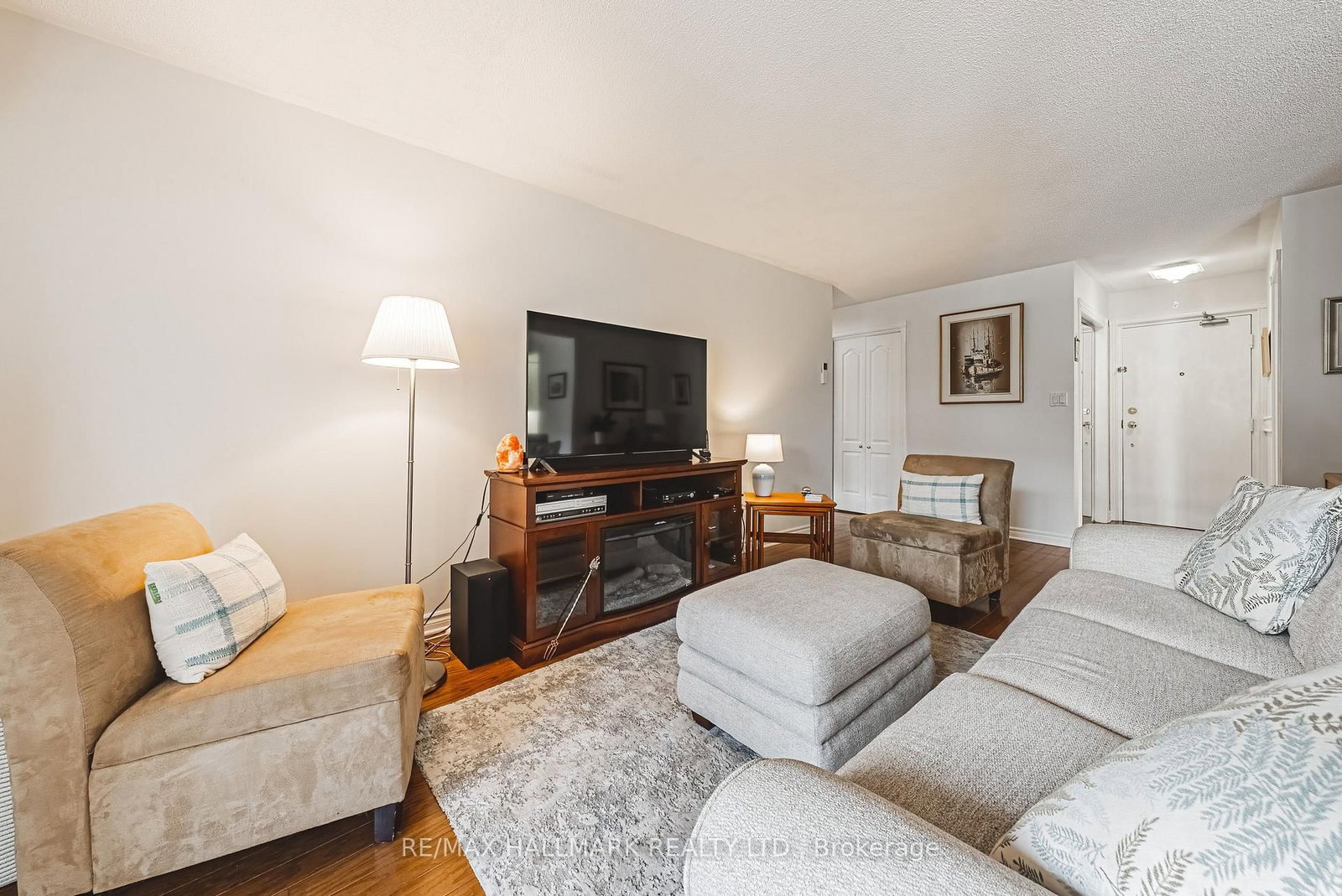 3050 Pinemeadow Drive • #6 • Burlington, ON photo 10