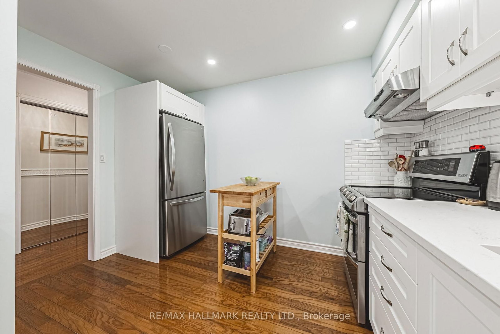 3050 Pinemeadow Drive • #6 • Burlington, ON photo 18