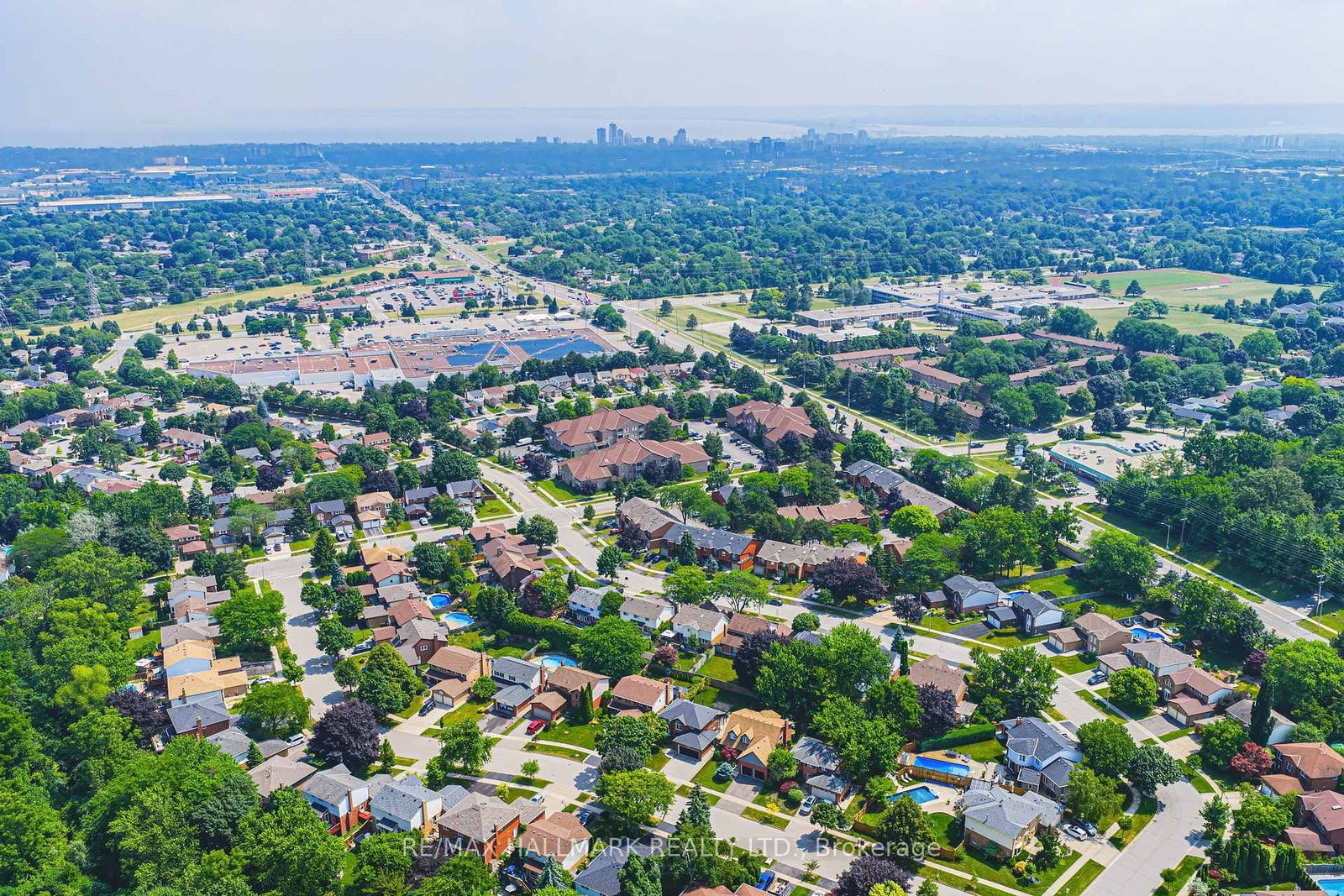 3050 Pinemeadow Drive • #6 • Burlington, ON photo 36