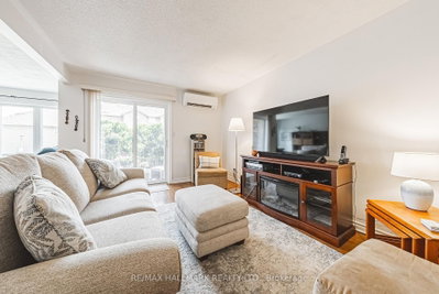 3050 Pinemeadow Drive • #6 • Burlington, ON photo 8