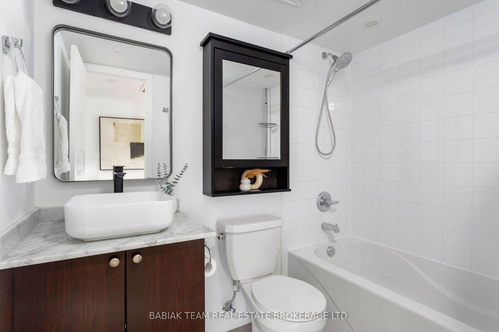8 Foundry Avenue • #258 • Toronto, ON photo 23