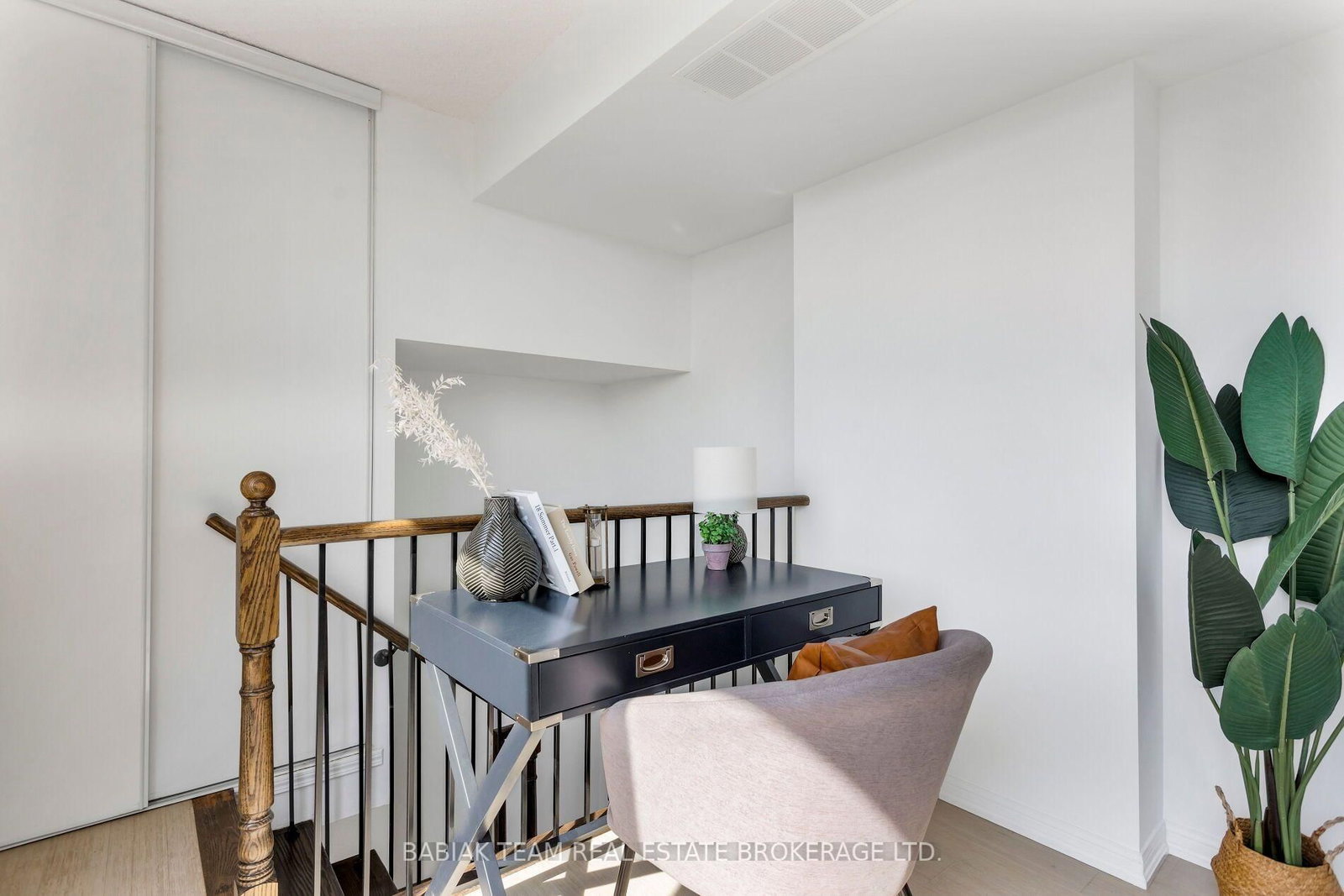 8 Foundry Avenue • #258 • Toronto, ON photo 30