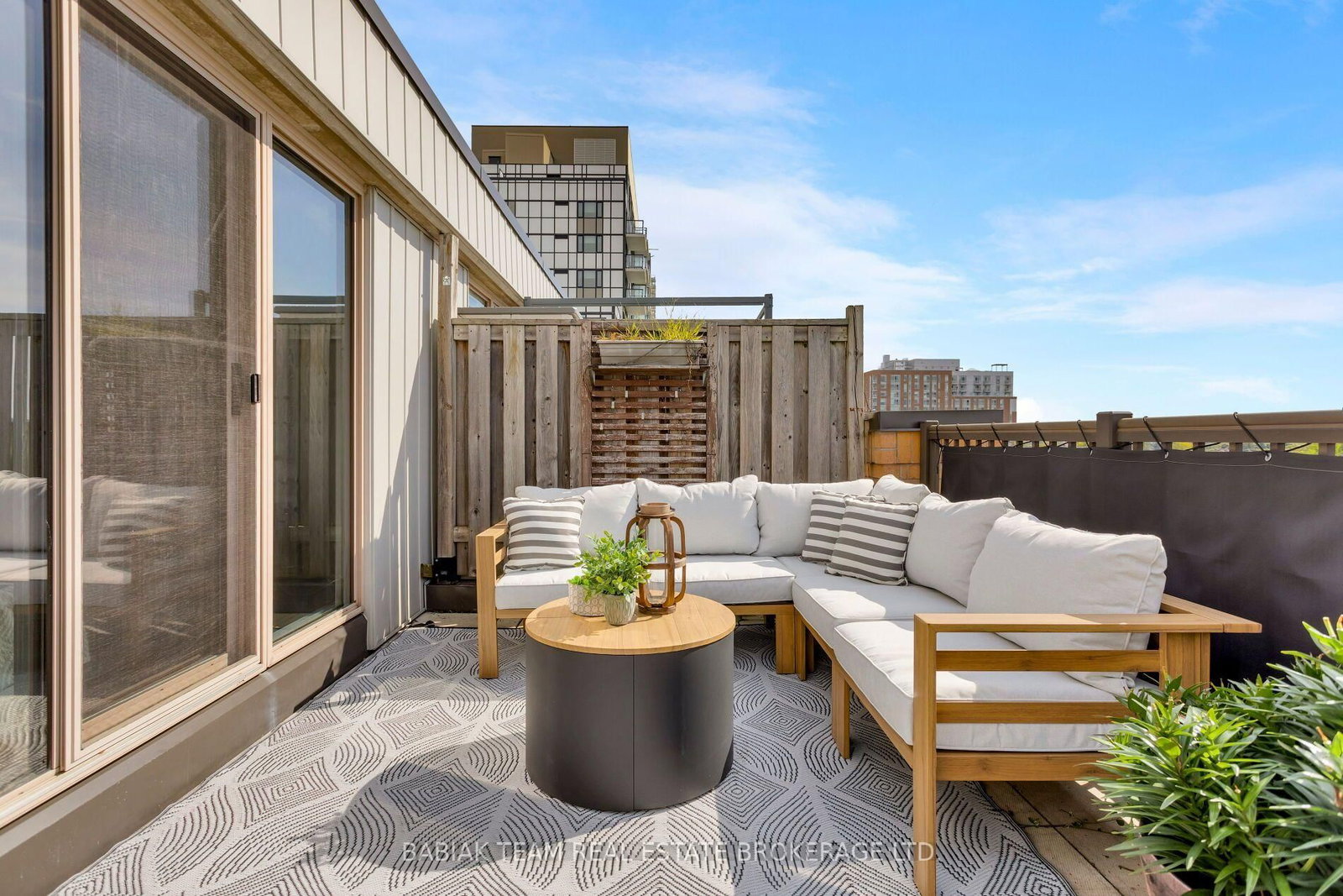 8 Foundry Avenue • #258 • Toronto, ON photo 35