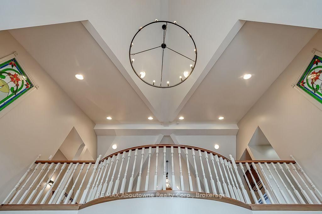 6 TURTLE LAKE Drive • Halton Hills, ON photo 14