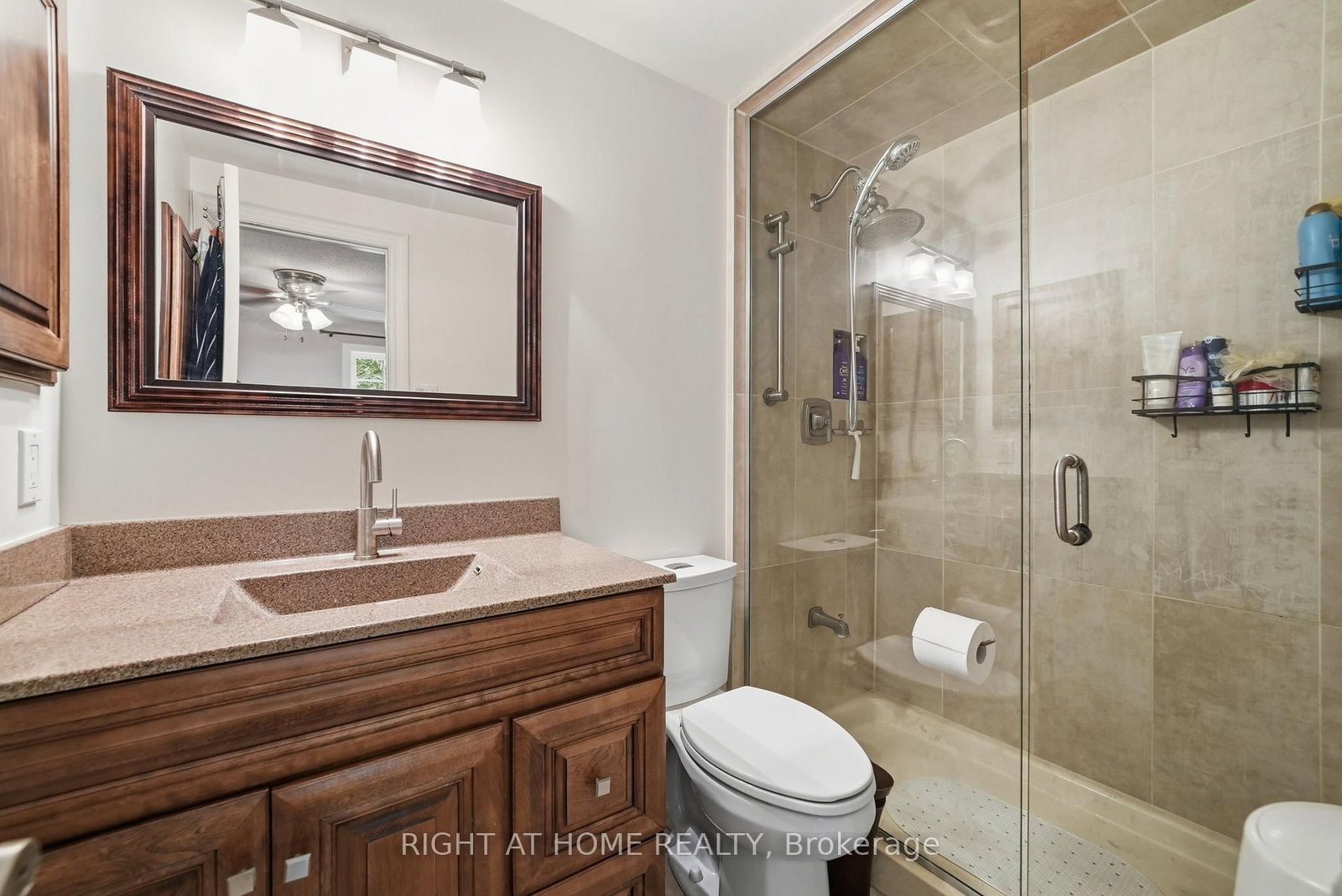 2272 Mowat Avenue • #44 • Oakville, ON photo 33