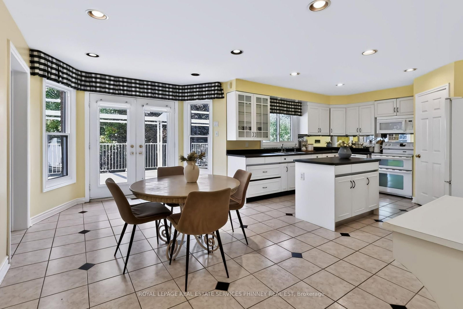 6036 St. Ives Way • Mississauga, ON photo 12