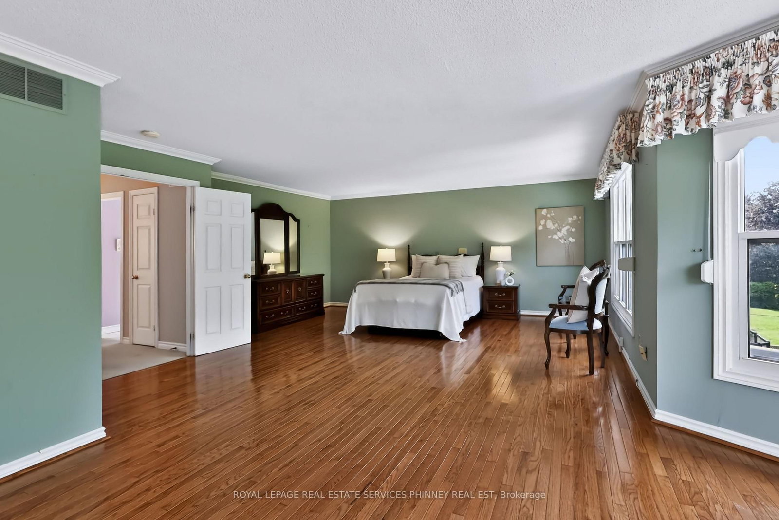6036 St. Ives Way • Mississauga, ON photo 19