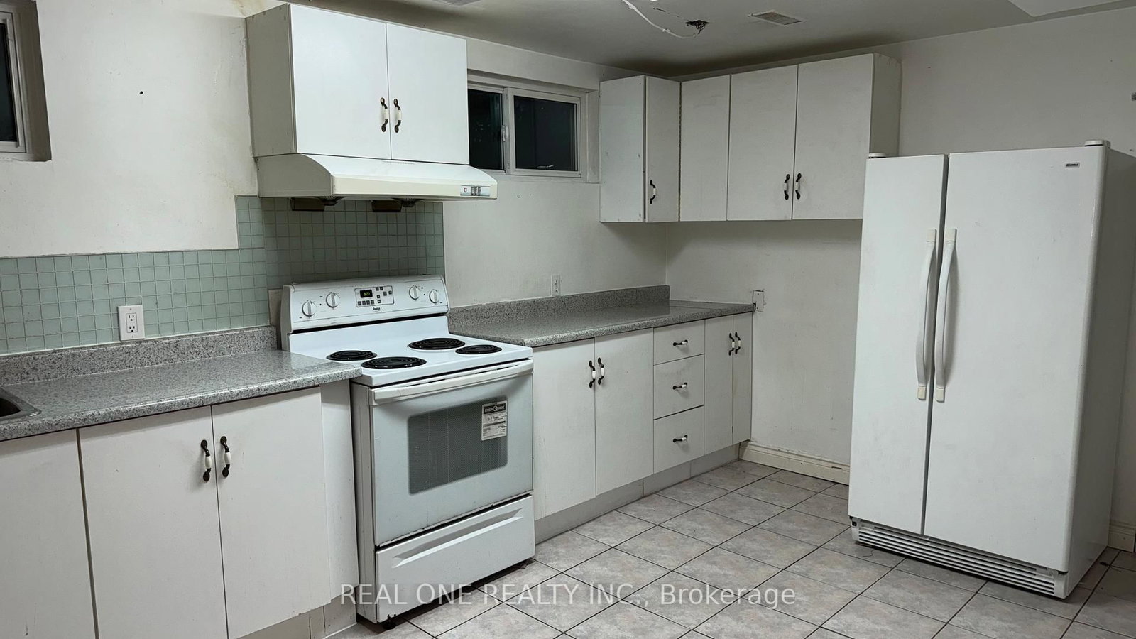 Lower Level-3622 Molly Ave, Mississauga, view 3