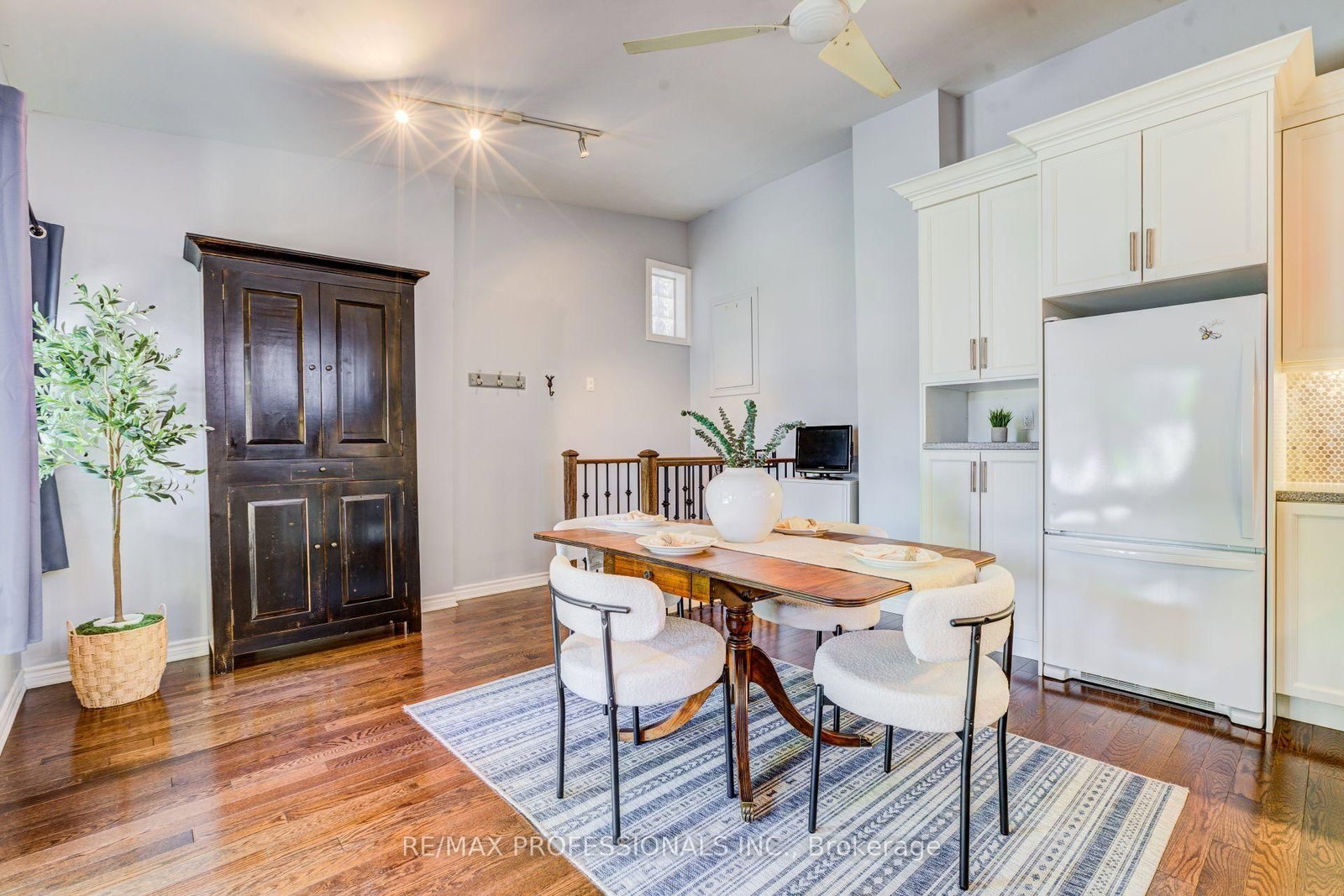 39 Rosemeade Avenue • Toronto, ON photo 24