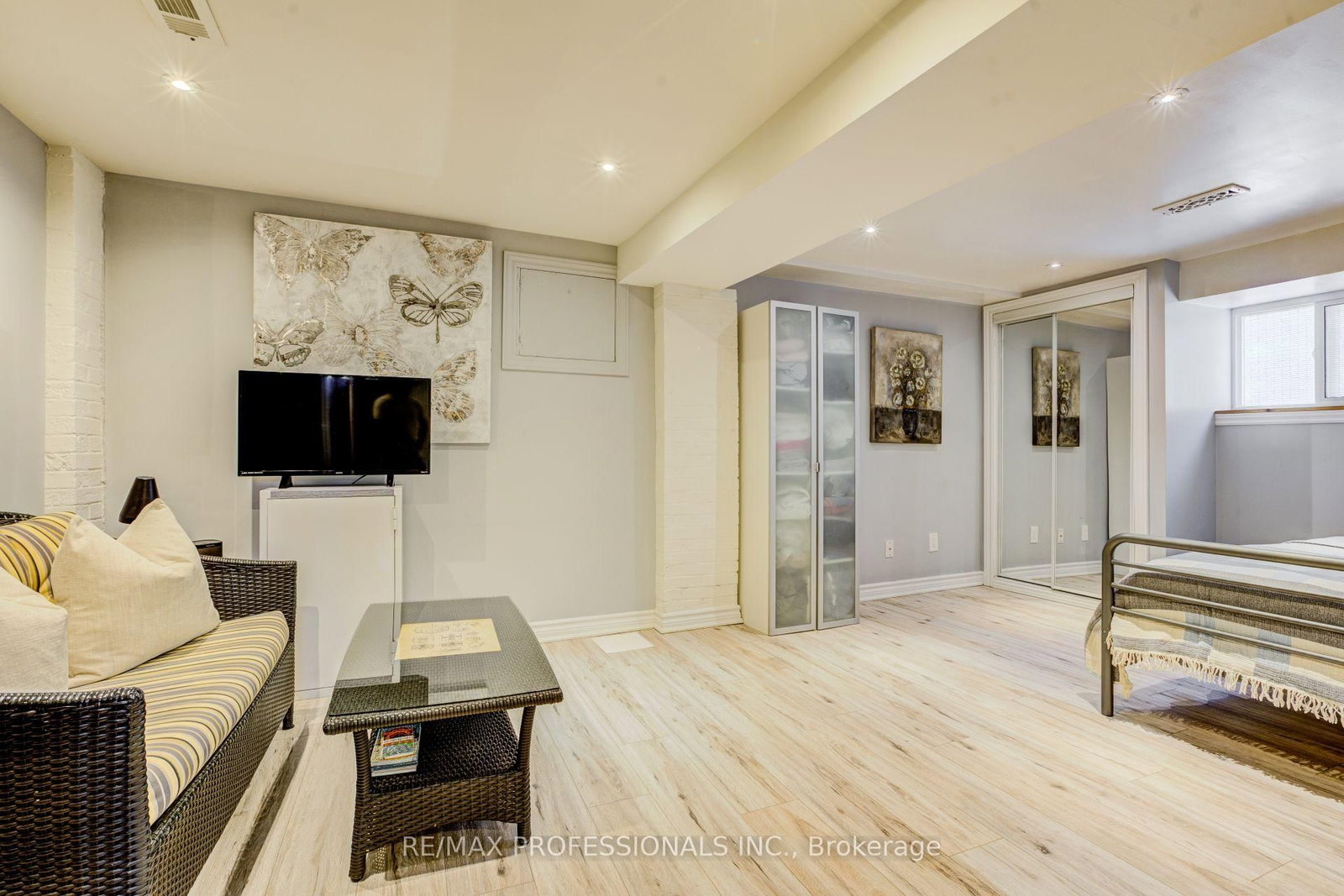 39 Rosemeade Avenue • Toronto, ON photo 29