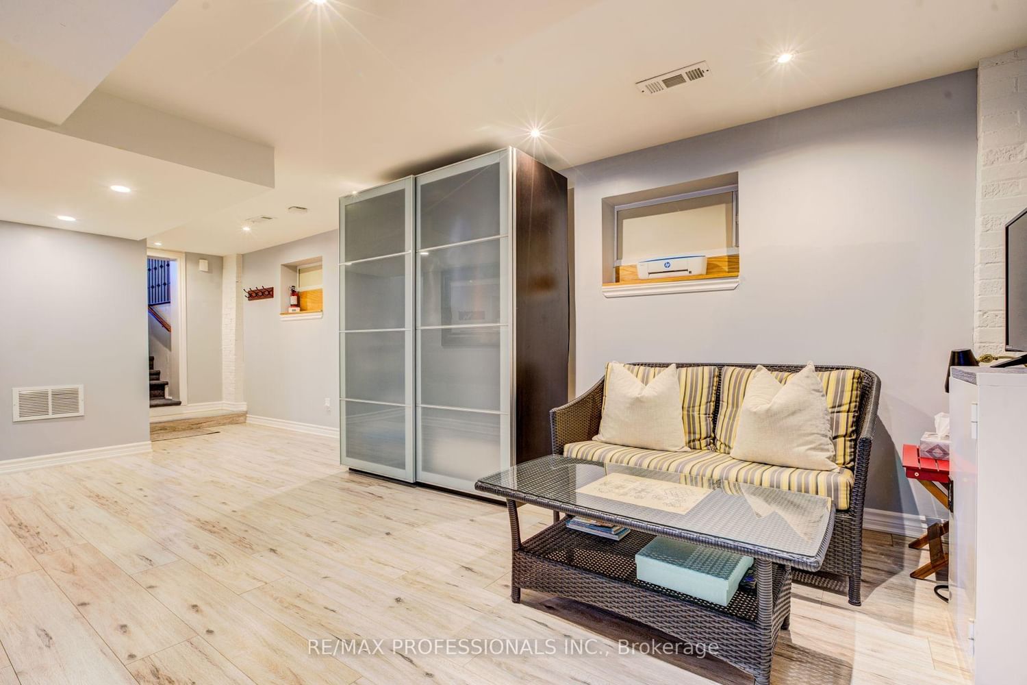 39 Rosemeade Avenue • Toronto, ON photo 34