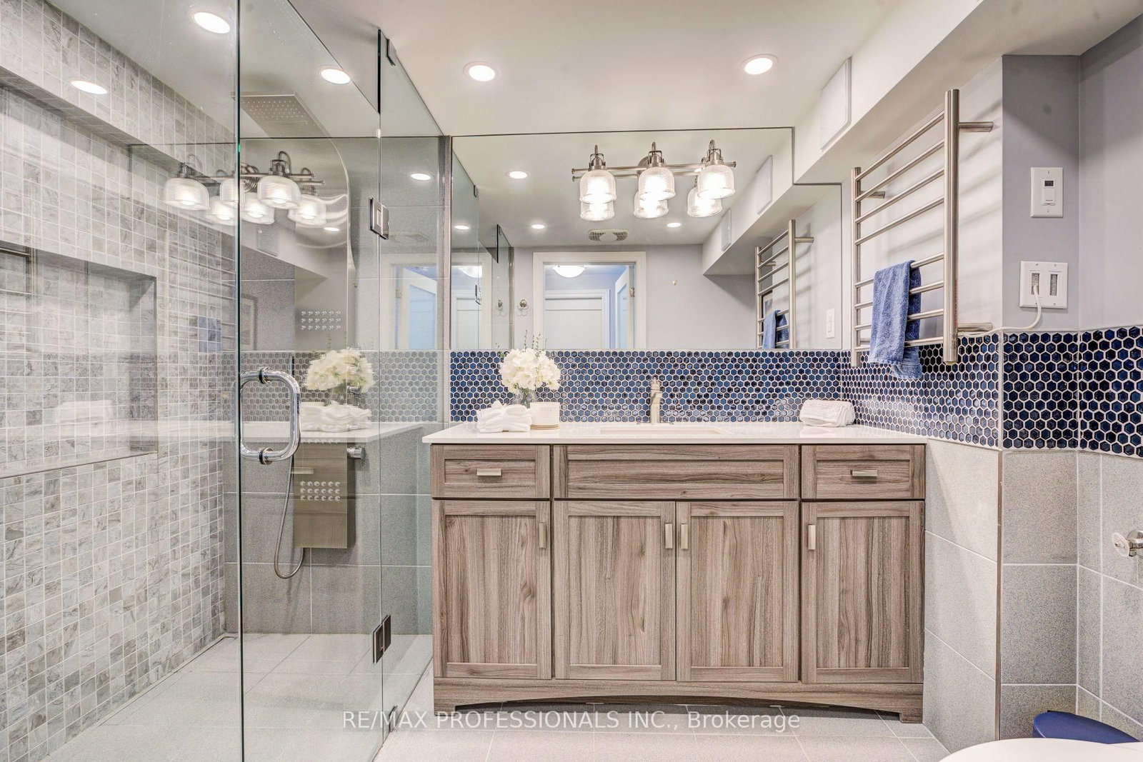 39 Rosemeade Avenue • Toronto, ON photo 35