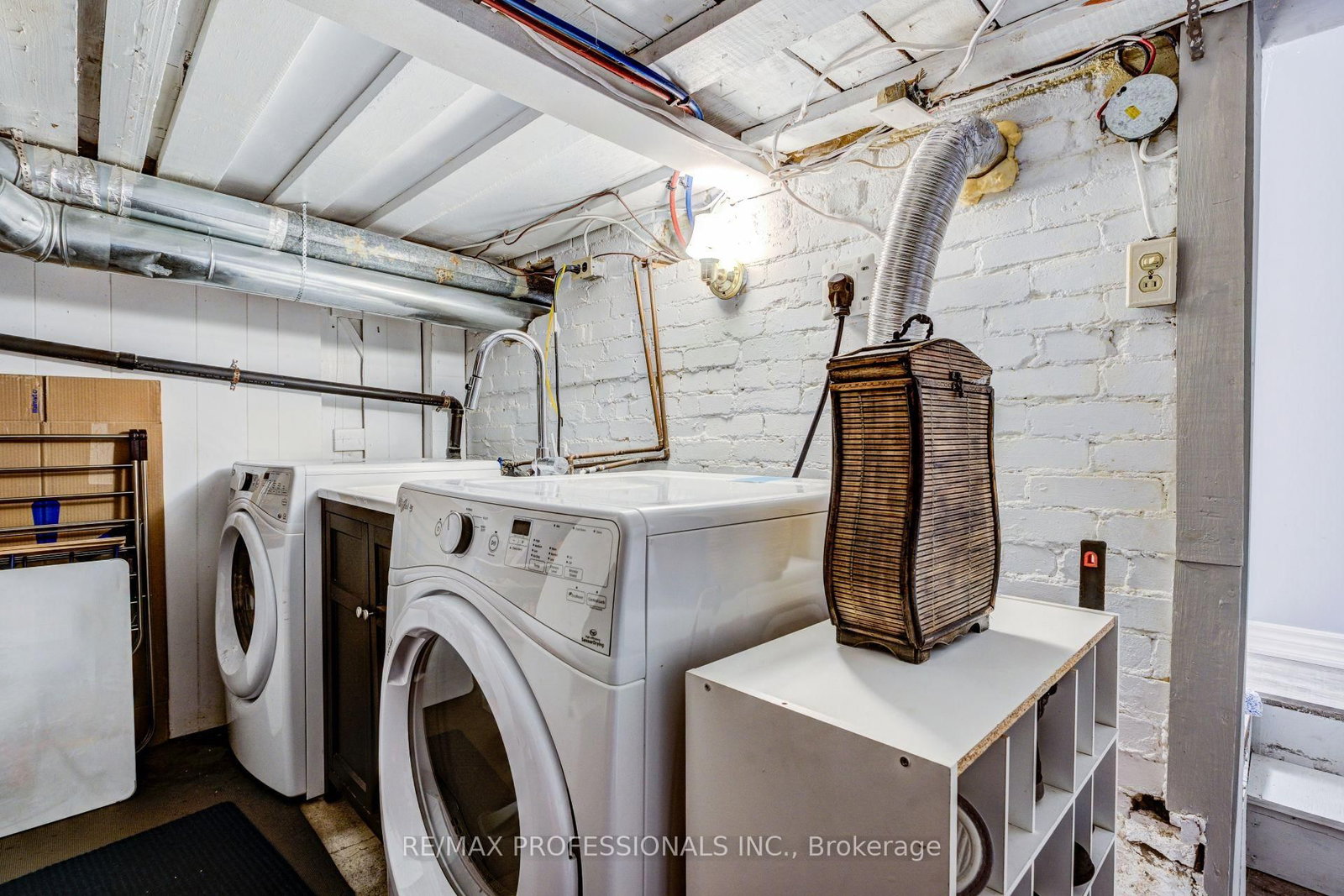 39 Rosemeade Avenue • Toronto, ON photo 37