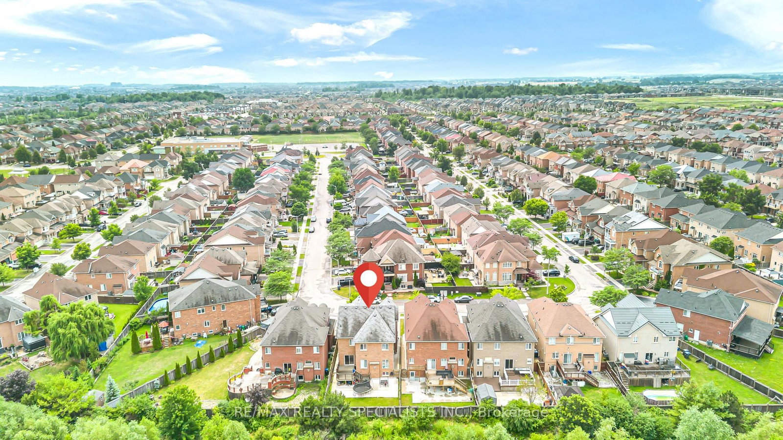 48 Game Creek Crescent • Brampton, ON photo 3
