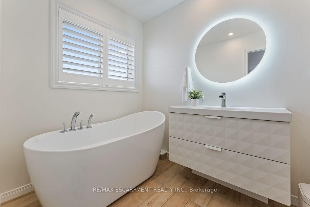253 Gatwick Drive • Oakville, ON photo 30