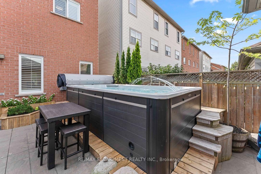253 Gatwick Drive • Oakville, ON photo 43