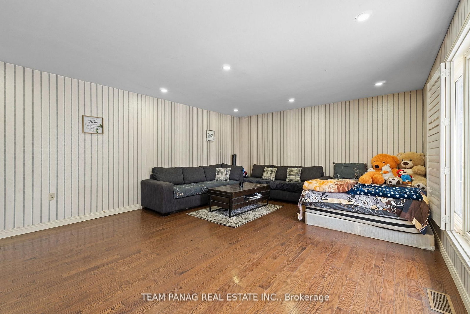 3377 Mayfield Road • Brampton, ON photo 10