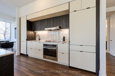 1035 Southdown Road • #1711 • Mississauga, ON photo 8