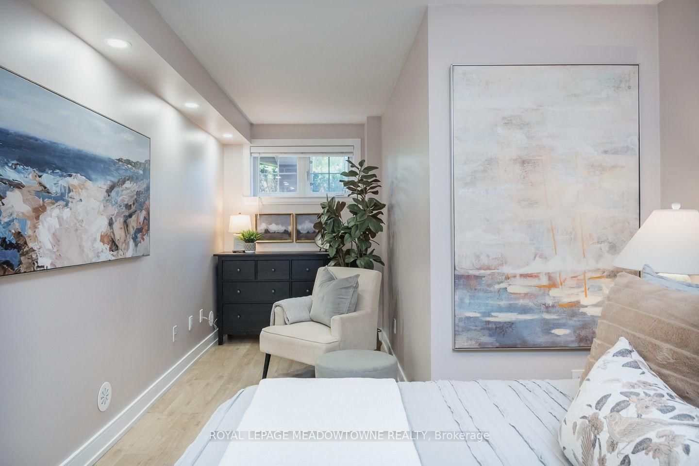 2563 Sixth Line • #15 • Oakville, ON photo 25