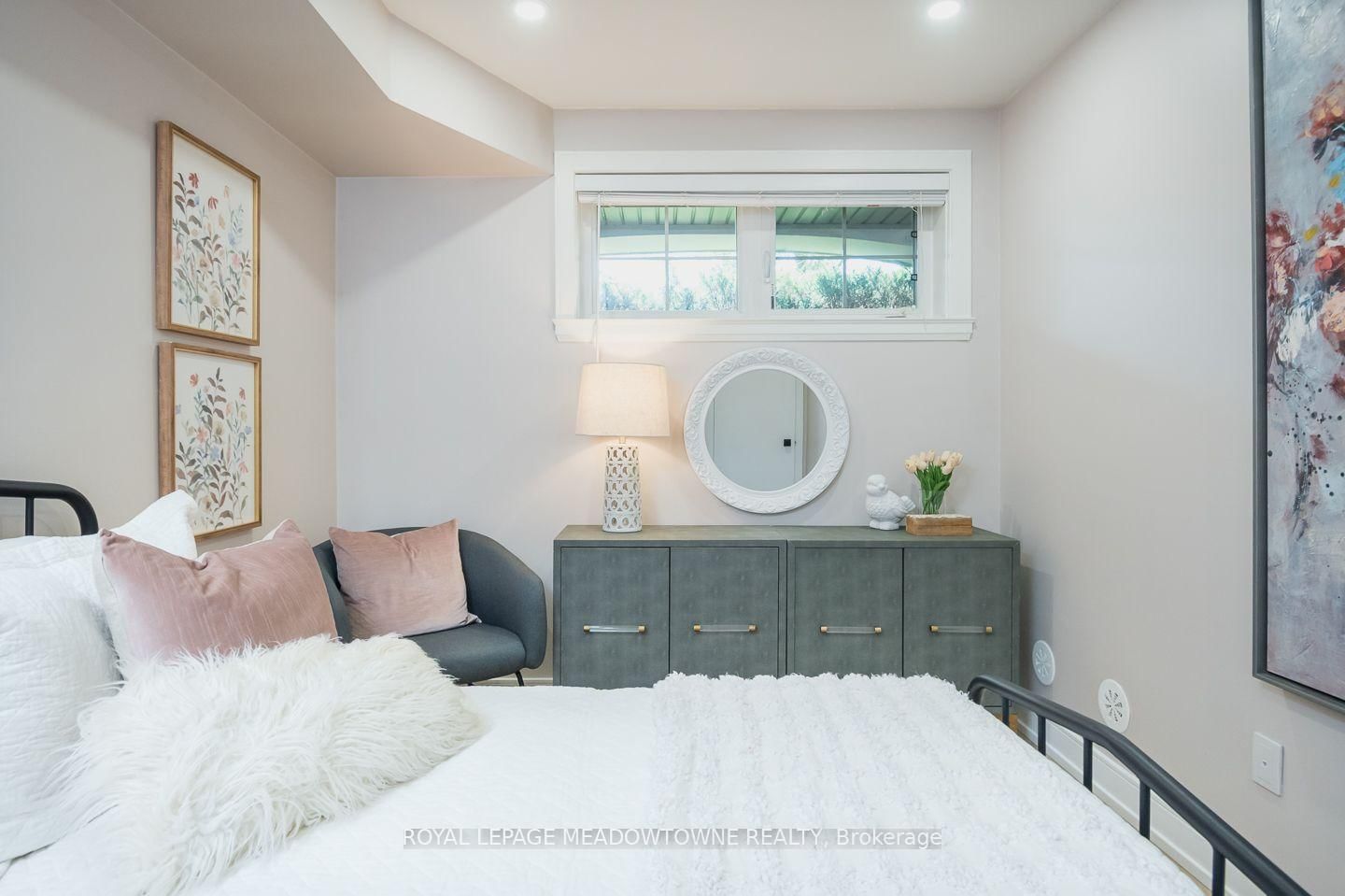 2563 Sixth Line • #15 • Oakville, ON photo 30