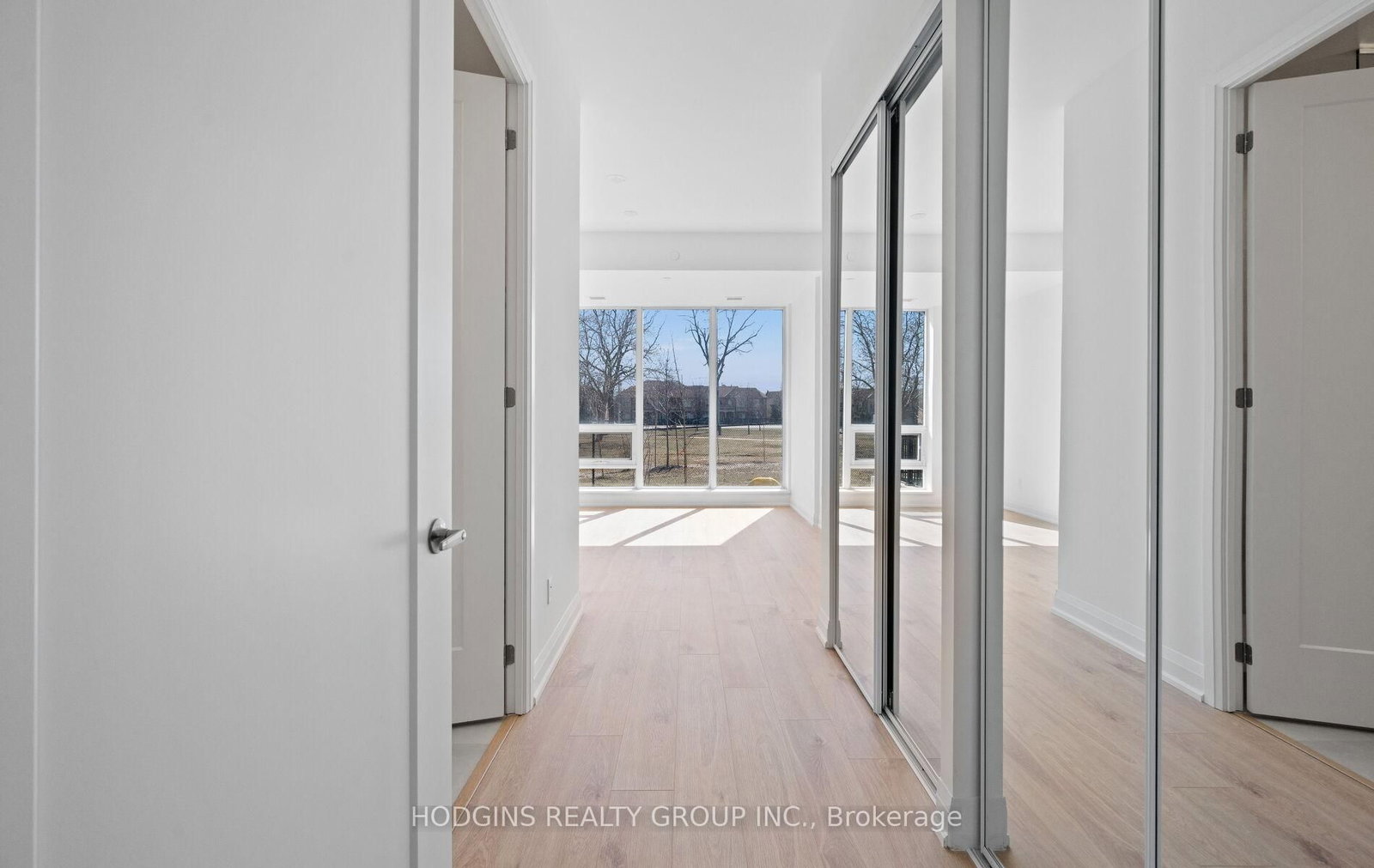 1035 Southdown Road • #106 • Mississauga, ON photo 12