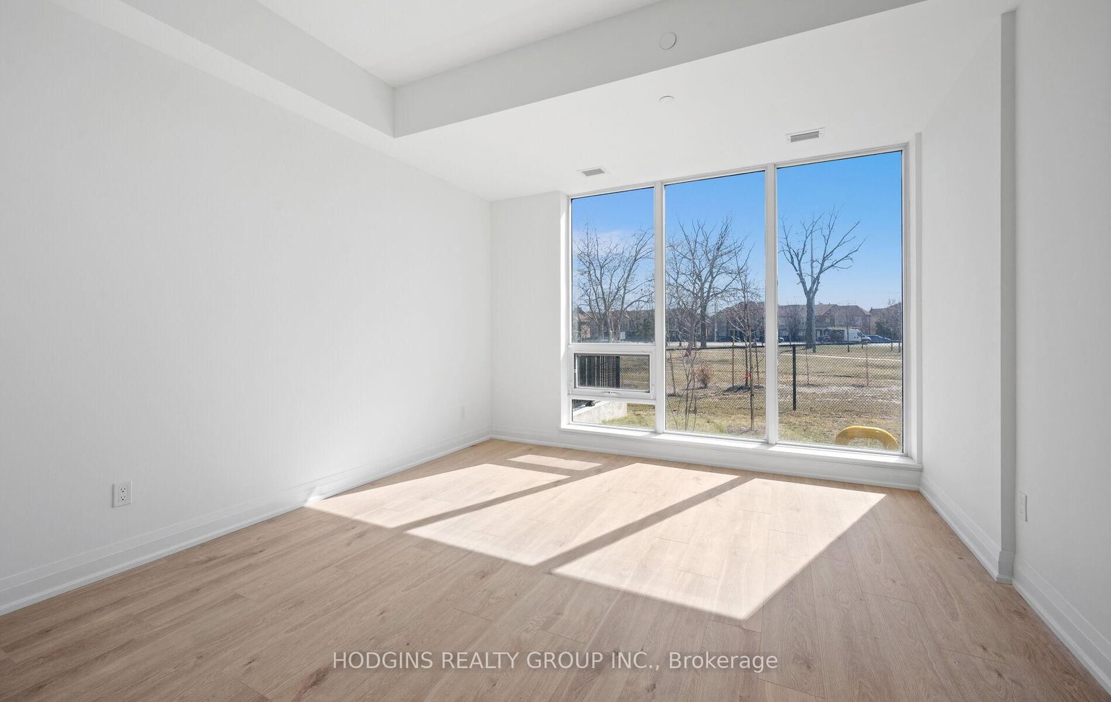1035 Southdown Road • #106 • Mississauga, ON photo 13