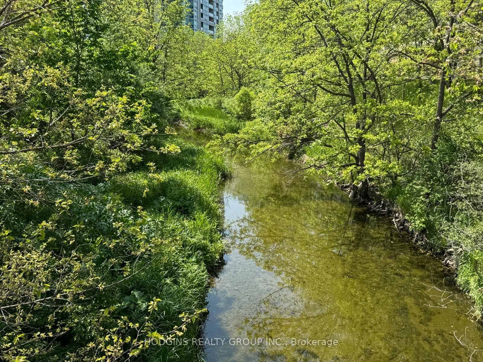 1035 Southdown Road • #106 • Mississauga, ON photo 22