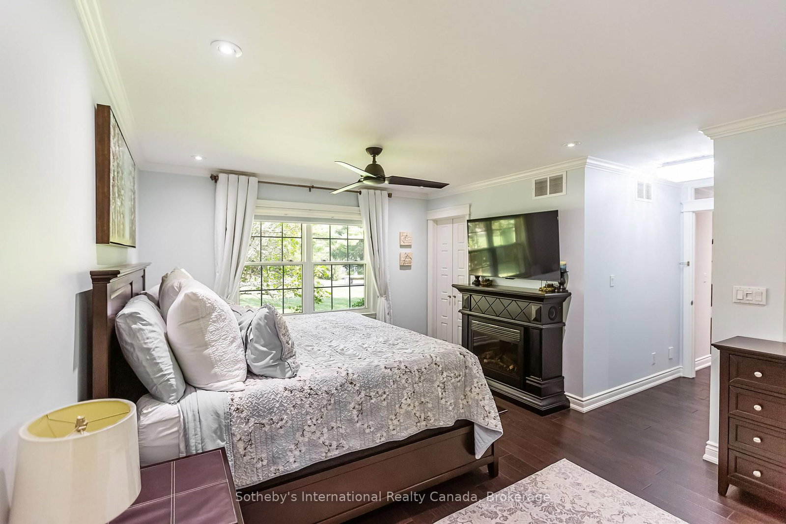 11360 Fifth Line • Halton Hills, ON photo 11