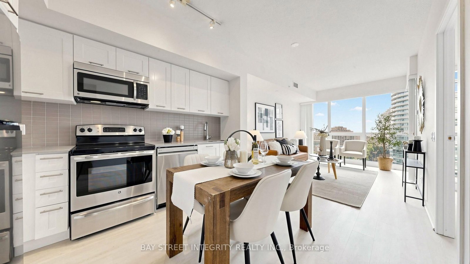 2200 Lake Shore Boulevard W • #1702 • Toronto, ON photo 6