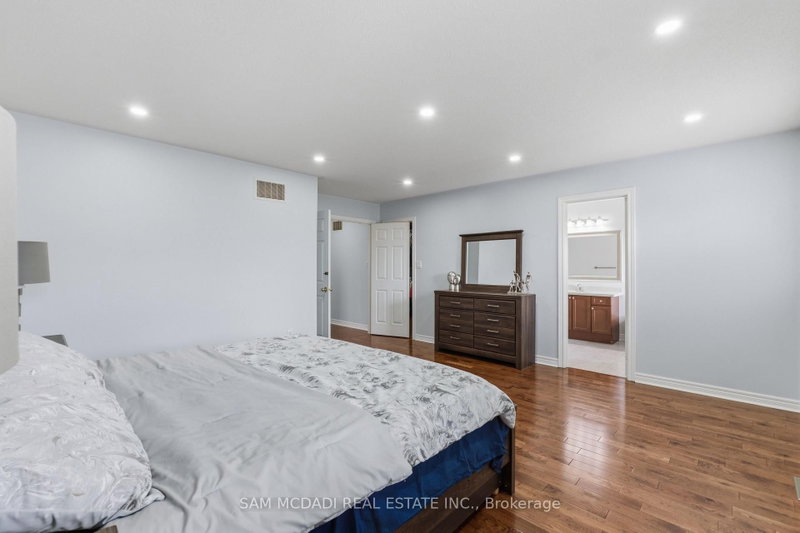 5604 Doctor Peddle Mississauga,ON L5M 0K6 — Photo 18