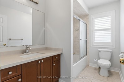 5604 Doctor Peddle Mississauga,ON L5M 0K6 — Photo 23
