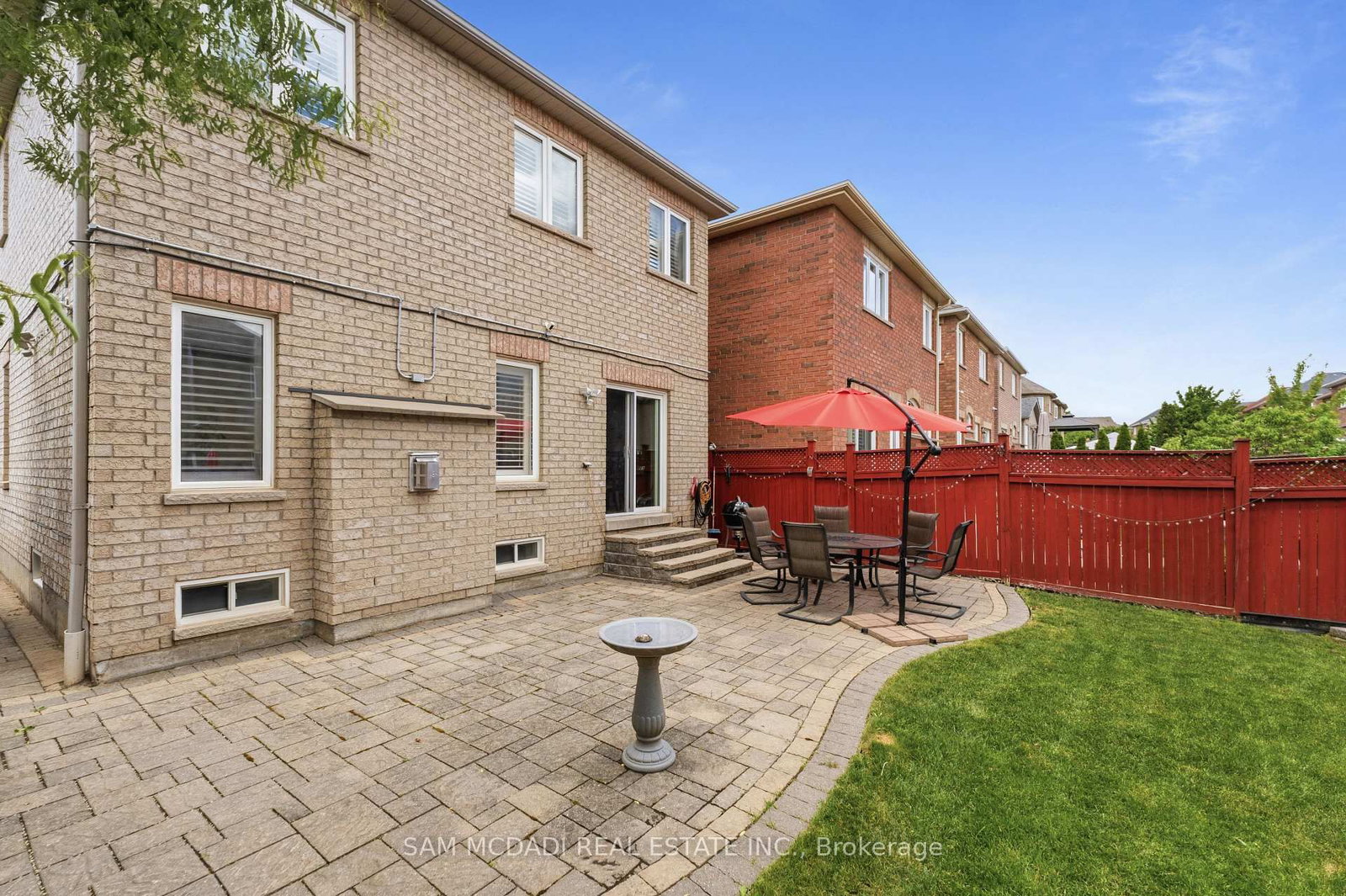 5604 Doctor Peddle Crescent • Mississauga, ON photo 33