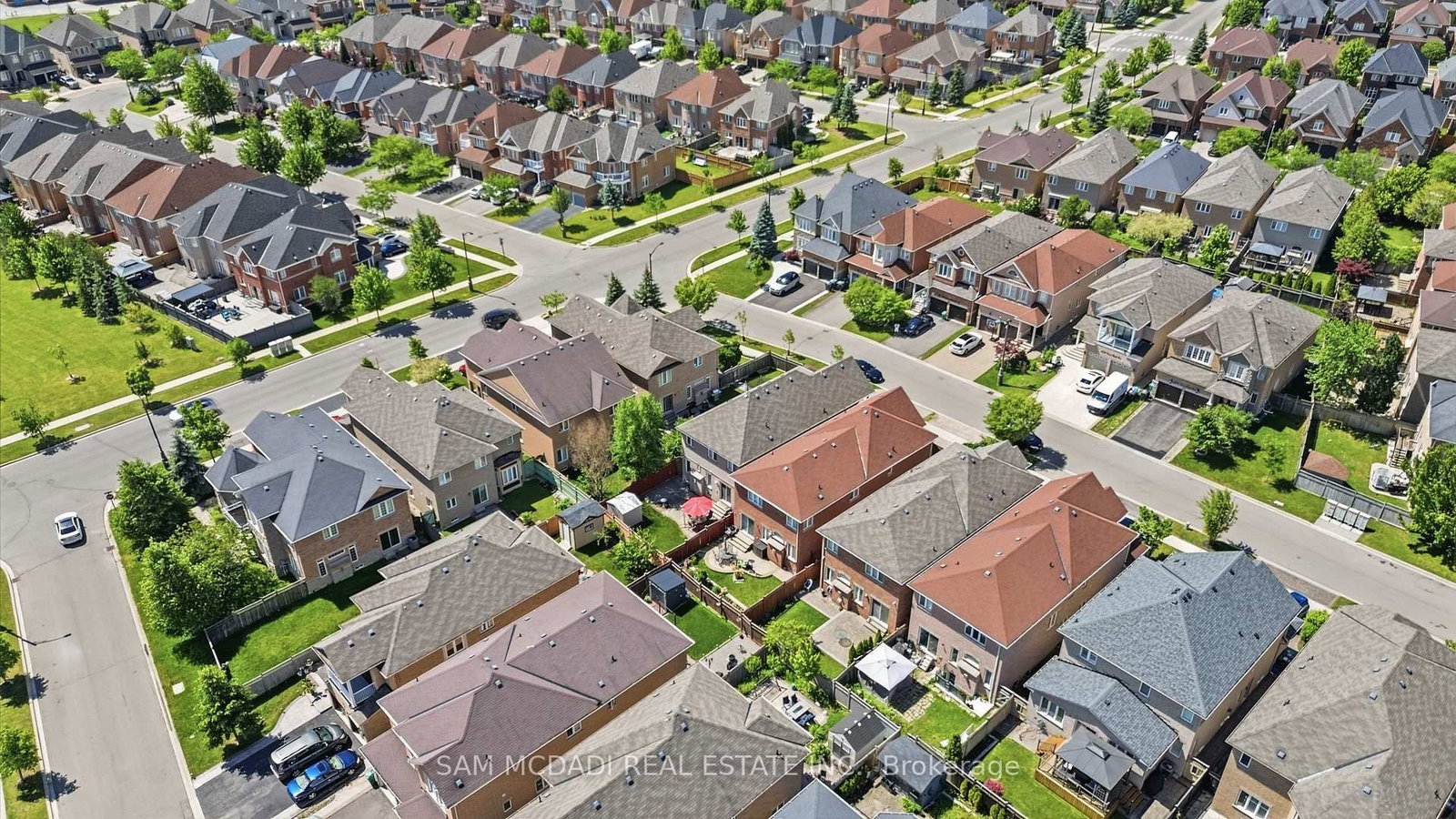 5604 Doctor Peddle Crescent • Mississauga, ON photo 36