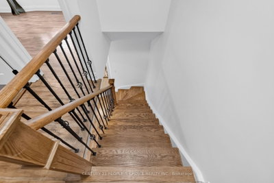 658 Galloway Mississauga,ON L5C 3W1 — Photo 20