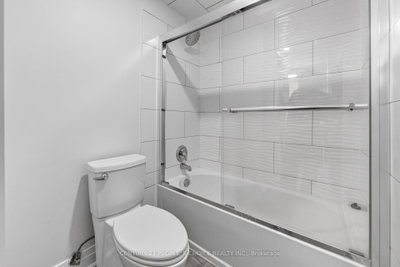 658 Galloway Mississauga,ON L5C 3W1 — Photo 33