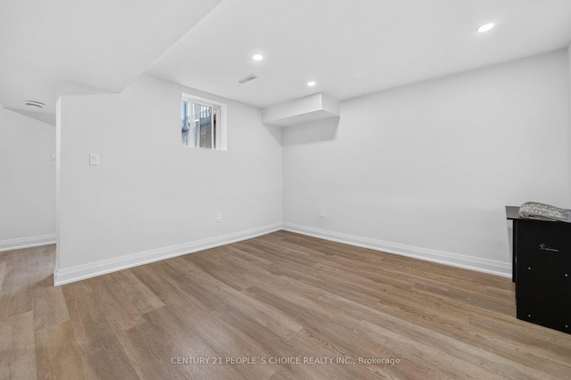 658 Galloway Mississauga,ON L5C 3W1 — Photo 39