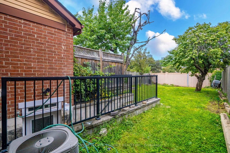 658 Galloway Mississauga,ON L5C 3W1 — Photo 46