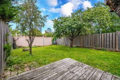 658 Galloway Mississauga,ON L5C 3W1 — Photo 47