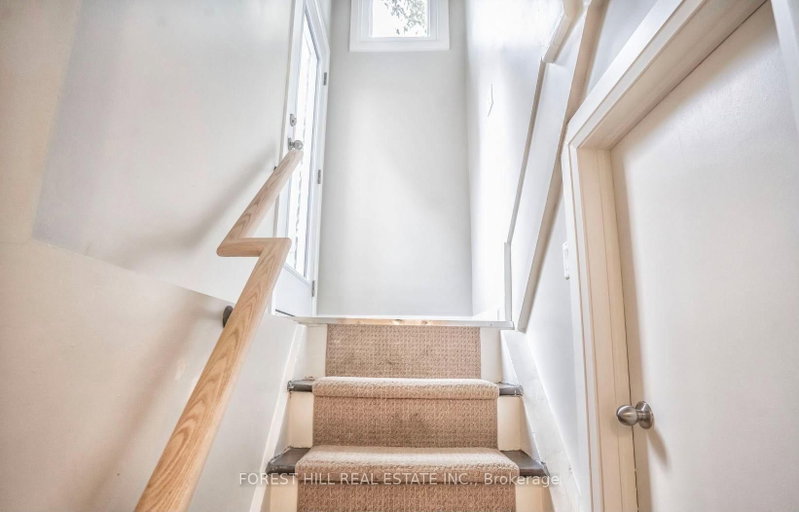 Bsmt - 34 Kenneth Avenue