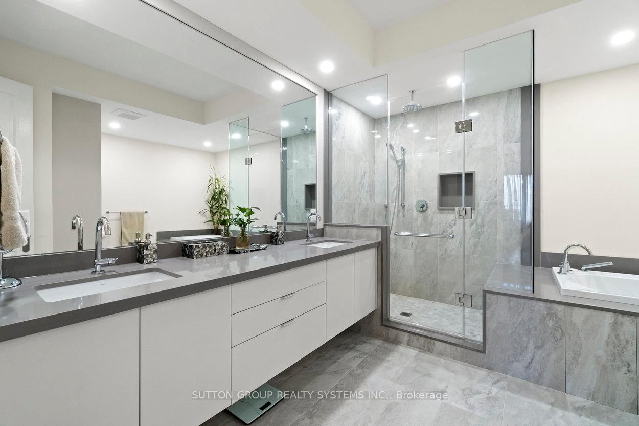 2095 Lake Shore Boulevard W • #102 • Toronto, ON photo 12
