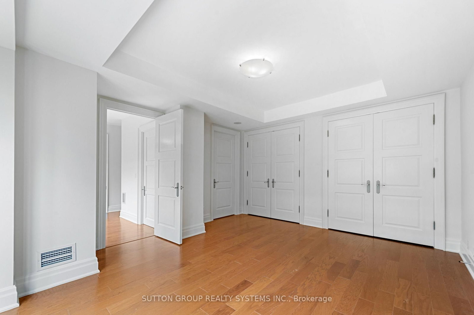 2095 Lake Shore Boulevard W • #102 • Toronto, ON photo 19