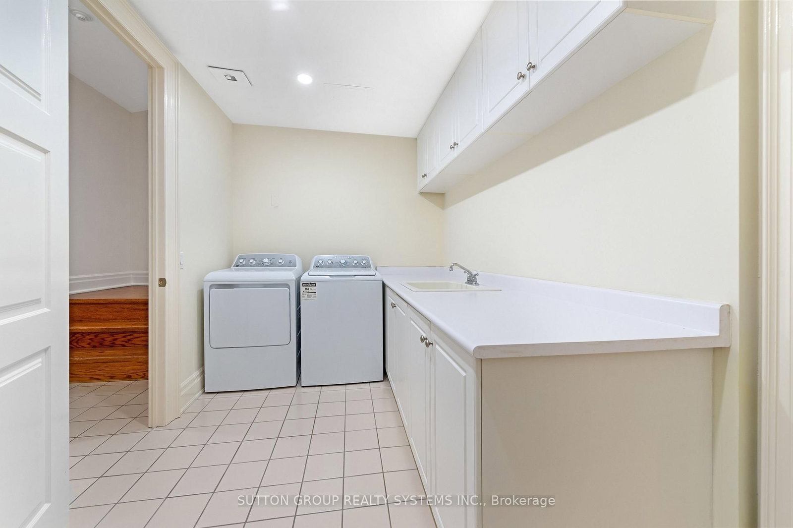 2095 Lake Shore Boulevard W • #102 • Toronto, ON photo 27