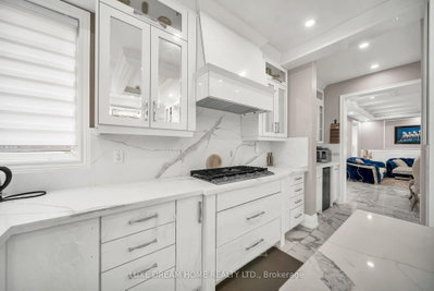 16 Powell Brampton,ON L6R 0L1 — Photo 16