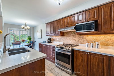 26 Bay Breeze Brampton,ON L6R 0M1 — Photo 13